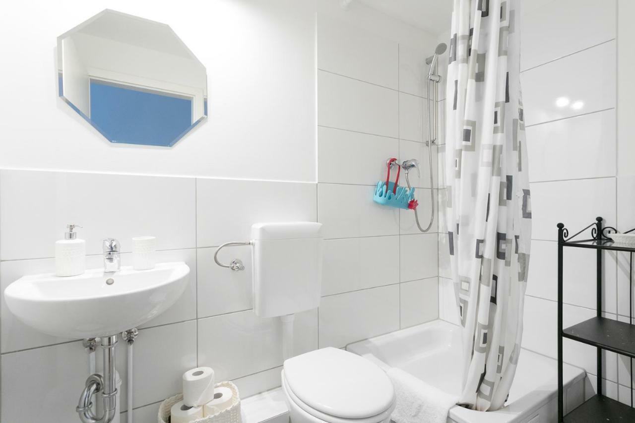 Studio Apartment For 3 Berlin Zewnętrze zdjęcie